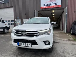 Vit Begagnad 2017 Toyota HiLux Pickup | 259 900 kr