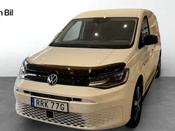 Vit (candyvit) Ny 2025 VW Caddy Maxi Minibuss | 483 000 kr (Lite dyr)