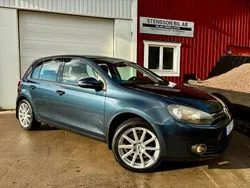 Mörkgrå Begagnad 2012 VW Golf VII Halvkombi | 69 500 kr (Marknadspris)