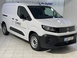 Vit (icy white) Ny 2024 Opel Combo Minibuss | 331 250 kr (Marknadspris)