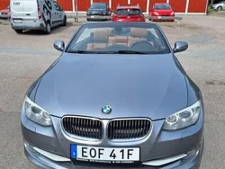 Grå Begagnad 2012 BMW 330 Cabriolet Comfort Edition Cab | 165 000 kr