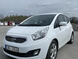 Vit Begagnad 2010 Kia Venga Halvkombi | 32 999 kr