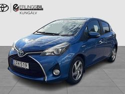 Blå Begagnad 2015 Toyota Yaris Hybrid Edition Halvkombi | 129 900 kr (Marknadspris)