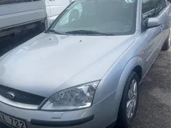Grå Begagnad 2002 Ford Mondeo Halvkombi | 25 000 kr (Dyr)