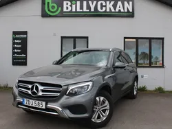 Grå Begagnad 2017 Mercedes GLC350 AMG SUV | 299 900 kr (Marknadspris)