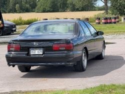 Svart Begagnad 1996 Chevrolet Impala Sedan | 157 000 kr