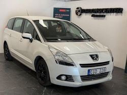 Vit Begagnad 2009 Peugeot 5008 Minibuss | 49 900 kr (Lite dyr)
