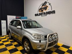 Silver Begagnad 2005 Toyota RAV4 SUV | 74 900 kr (Lite dyr)
