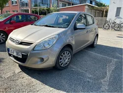 Silver Begagnad 2011 Hyundai i20 Halvkombi | 29 000 kr (Marknadspris)