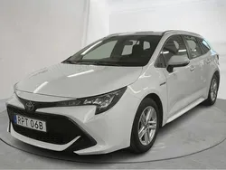 Vit Begagnad 2019 Toyota Corolla Active | 175 000 kr