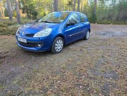 Metalic Begagnad 2008 Renault Clio R.S. Halvkombi | 37 500 kr (Lite dyr)