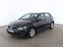 Svart Begagnad 2015 VW Golf VII | 107 000 kr (Marknadspris)
