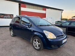 Mörkblå Begagnad 2006 Toyota Corolla Verso Minibuss | 49 900 kr (Marknadspris)