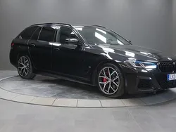 Svart (safirsvart metallic ) Begagnad 2022 BMW 540 M Sport Kombi | 629 000 kr