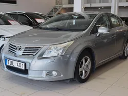 Ljusgrå Begagnad 2008 Toyota Avensis Business Edition Sedan | 89 000 kr (Marknadspris)