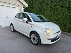 Vit Begagnad 2013 Fiat 500 Lounge Halvkombi | 70 000 kr (Marknadspris)