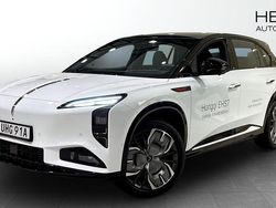 Vit (white) Ny 2025 Hongqi EHS7 SUV | 679 000 kr