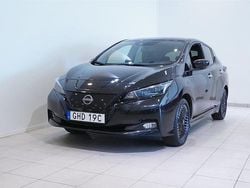 Svart Begagnad 2022 Nissan Leaf 360º Halvkombi | 174 800 kr (Marknadspris)