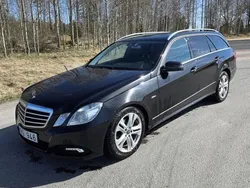 Svart Begagnad 2010 Mercedes E220 Avantgarde Kombi | 60 000 kr (Dyr)