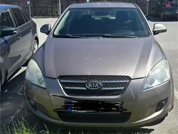 Grå Begagnad 2007 Kia Ceed 4 Halvkombi | 21 000 kr (Bra pris)