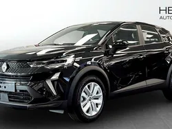 Svart (black) Ny 2025 Renault Captur Evolution SUV | 229 900 kr (Superpris)