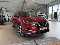 Röd Begagnad 2017 Nissan Qashqai 360º SUV | 169 900 kr (Marknadspris)