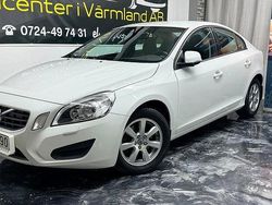 Vit Begagnad 2011 Volvo S60 Kinetic Sedan | 59 900 kr (Lite dyr)