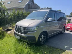 Brun Begagnad 2023 VW California Beach Van | 680 000 kr (Superpris)