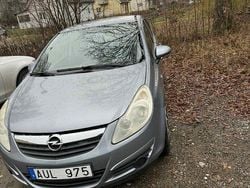 Grå Begagnad 2008 Opel Corsa Halvkombi | 25 000 kr (Bra pris)