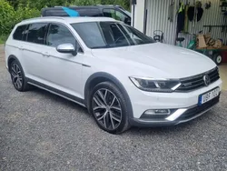 Vit Begagnad 2018 VW Passat Alltrack Kombi | 210 000 kr (Marknadspris)