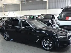 Svart Begagnad 2021 BMW 530e Sport Line Kombi | 259 000 kr (Marknadspris)