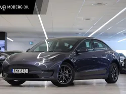 Grå Begagnad 2022 Tesla Model 3 Standard Range Sedan | 269 900 kr