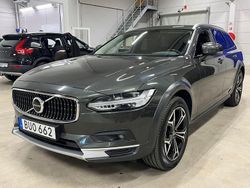 Mörkgrå (grå) Begagnad 2021 Volvo V90 CC SE Kombi | 304 800 kr (Marknadspris)