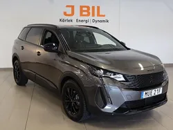 Grå Begagnad 2024 Peugeot 5008 GT Minibuss | 359 900 kr (Marknadspris)