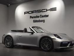 Flerfärgad (silver) Begagnad 2023 Porsche 911 Carrera 4S Cabriolet Cab | 1 699 000 kr
