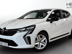 Vit (white) Begagnad 2024 Renault Clio V Evolution Halvkombi | 234 900 kr (Lite dyr)