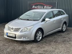 Silver Begagnad 2011 Toyota Avensis Business Edition Kombi | 66 800 kr (Bra pris)