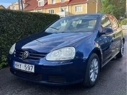 Blå Begagnad 2007 VW Golf V Trendline Halvkombi | 25 000 kr (Bra pris)