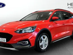 Röd (red) Begagnad 2021 Ford Focus Active Kombi | 209 900 kr (Marknadspris)