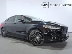 Svart Begagnad 2015 Ford Mondeo Titanium Sedan | 129 900 kr (Lite dyr)