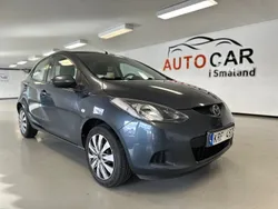Grå Begagnad 2010 Mazda 2 Halvkombi | 34 900 kr (Marknadspris)