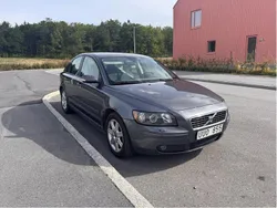 Grå Begagnad 2004 Volvo S40 Sedan | 18 900 kr (Lite dyr)