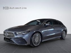 Mörkgrå Begagnad 2024 Mercedes CLA200 Shooting Brake AMG Line Premium Kombi | 419 900 kr (Marknadspris)