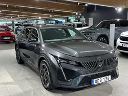 Grå Begagnad 2023 Peugeot 408 GT GTi SUV | 299 900 kr (Marknadspris)