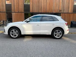Vit Begagnad 2022 Audi Q5 S-Line SUV | 467 700 kr (Lite dyr)
