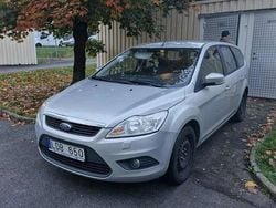 Grå Begagnad 2011 Ford Focus Kombi | 19 500 kr (Superpris)