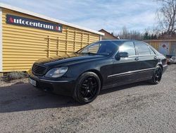 Svart Begagnad 1999 Mercedes S320 Sedan | 49 500 kr