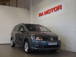 Grå Begagnad 2014 VW Sharan Minibuss | 179 900 kr (Lite dyr)