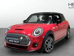 Röd (red) Begagnad 2020 Mini Cooper SE Halvkombi | 134 700 kr