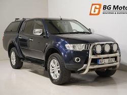 Mörkblå (blå) Begagnad 2013 Mitsubishi L200 Pickup | 169 900 kr (Marknadspris)